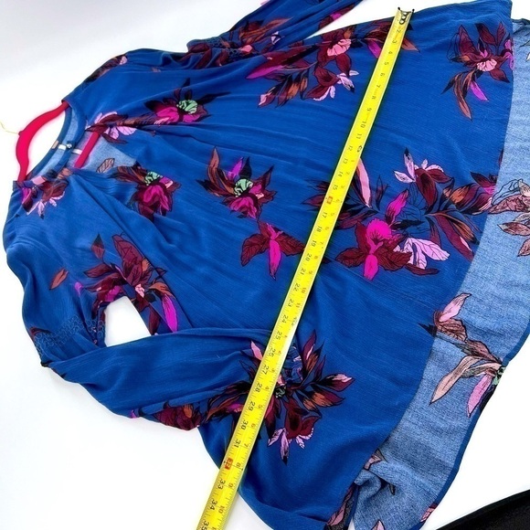 FREE PEOPLE S Tree Swing Tunic Top Mini Dress Blue Floral Cutout Flowy Boho XS - Picture 12 of 16